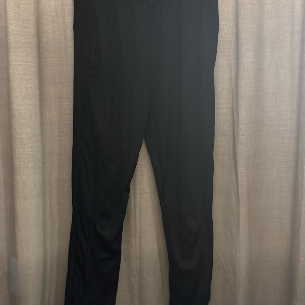 All in Motion Boys L Black Textured Joggers